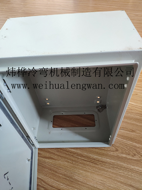 配電箱內(nèi)部的電器選擇原則